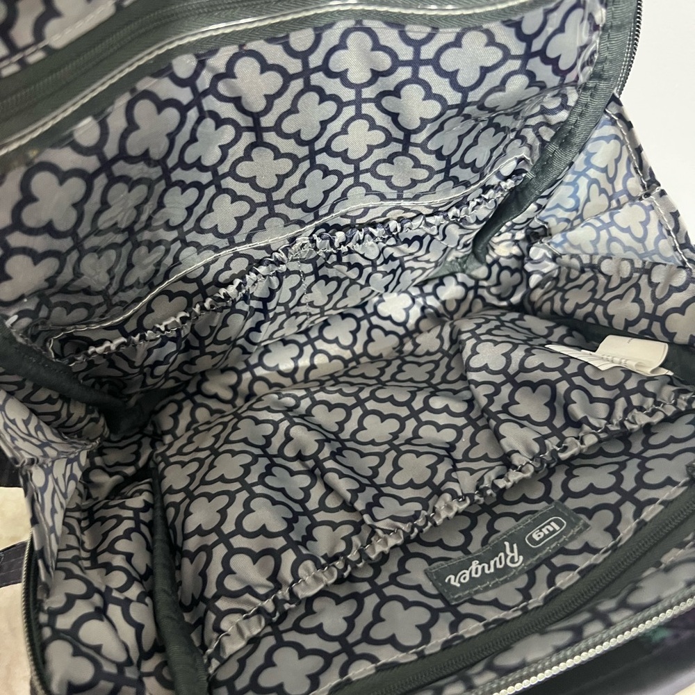 Lug Rangerconvertible crossbody NWOT - Picture 8 of 11